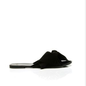 Black Bow Slides